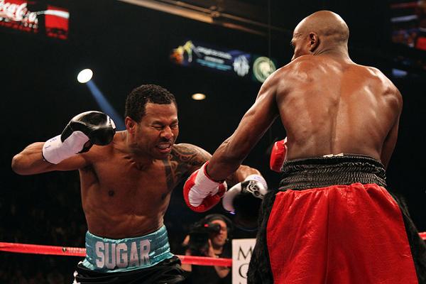 Шейн Мозли - Флойд 
Мейвезер-младший - 01.05.2010