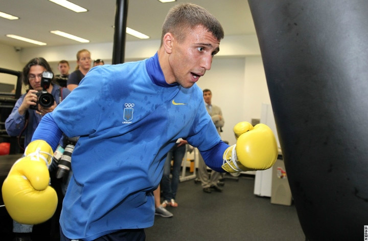 Lomachenko_media_day_131002_001a.jpg