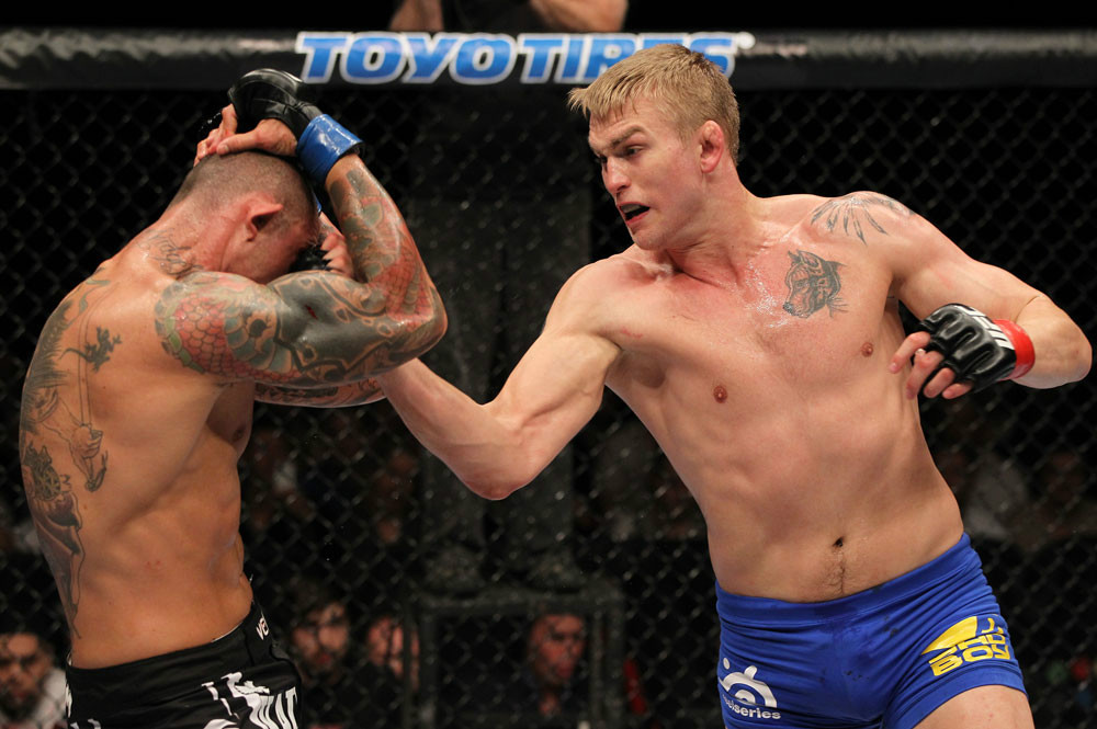 webufuel2_12_gustafsson_vs_silva_011.jpg