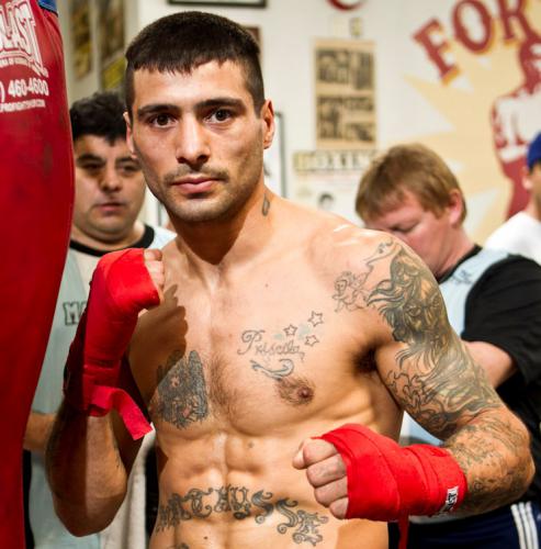 001_Lucas_Matthysse.jpg