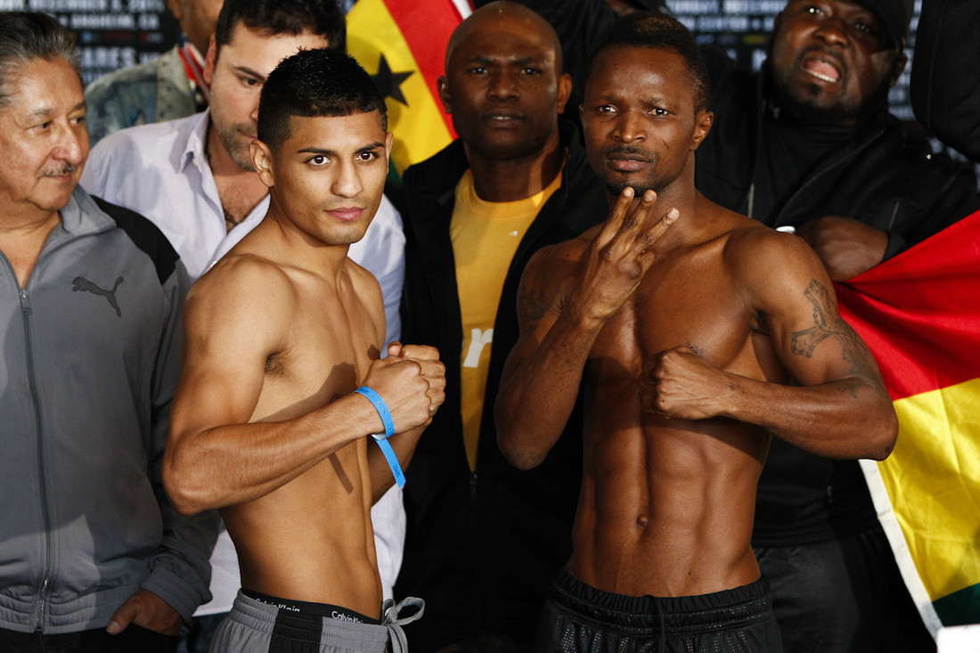 003_Abner_Mares_and_Josph_Agbeko.jpg