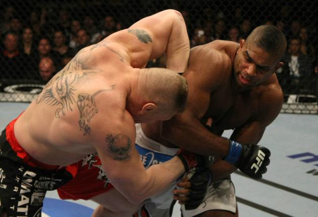 10_overeem_vs_lesnar_004.jpg