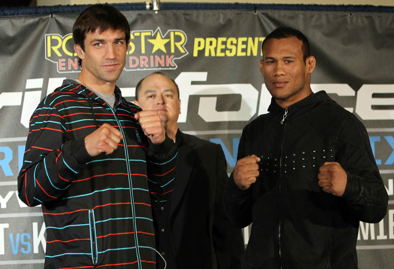 23_Rockhold_v_Souza_SF5.jpg