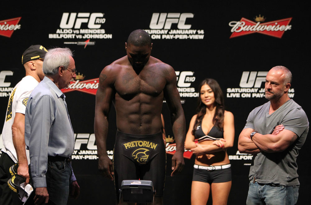 31_UFC142Weighins.jpg