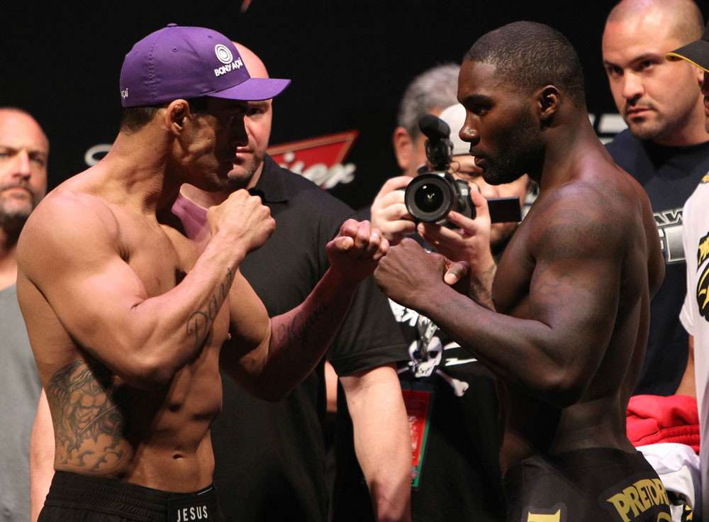 35_UFC142Weighins.jpg