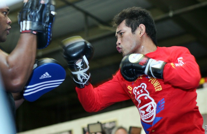 Donaire_media_day_120128_004a.jpg