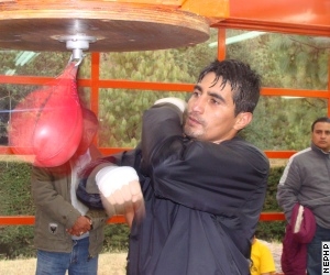 ErikMorales300NF06.JPG