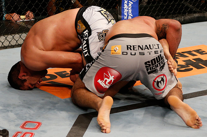 FUELTV1012_Noguiera_Werdum_19.jpg