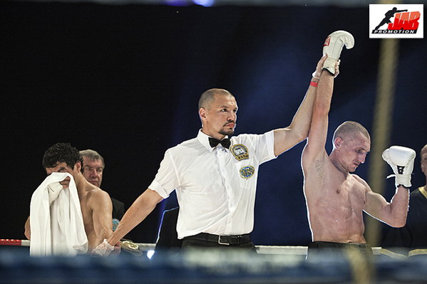 Евченко-Мамадалиев, бокс 22 июля 2010 в Юрмале