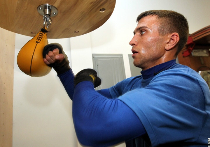 Lomachenko_media_day_131002_008a.jpg