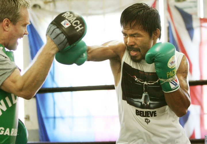 Pacquiao_opens_camp_121029_002a.jpg