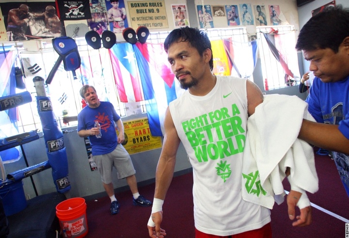 Pacquiao_workout_120514_005a_0.jpg