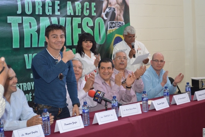 jorge arce boxer (7).JPG