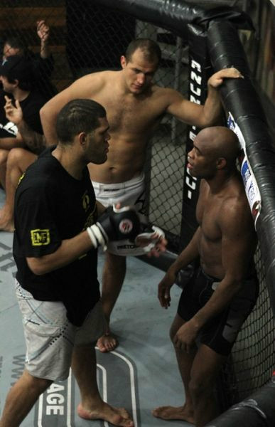 nogueira_190113670060080c.jpg