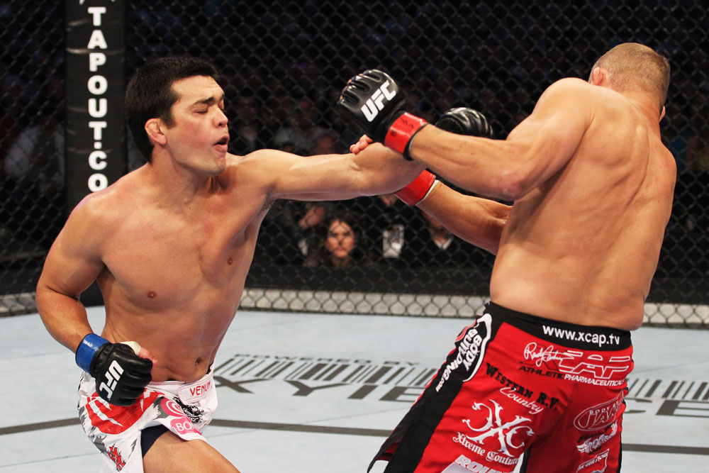 Ufc129 10 couture vs machida 006