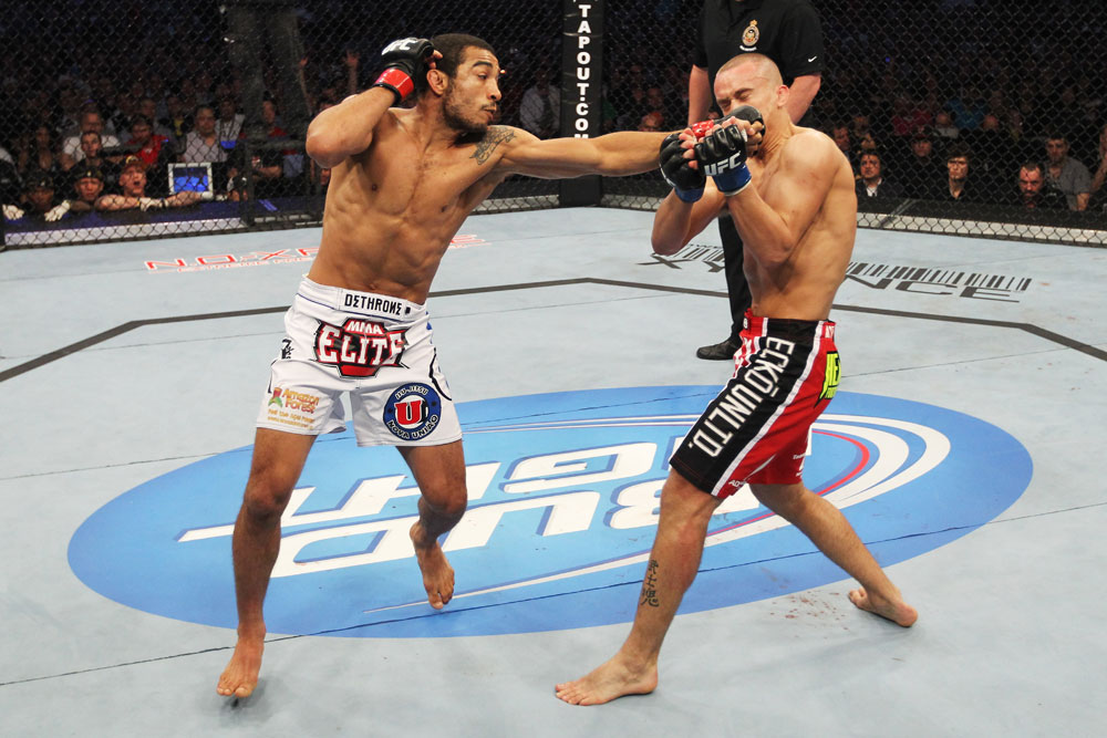 Ufc129 11 aldo vs hominick 003