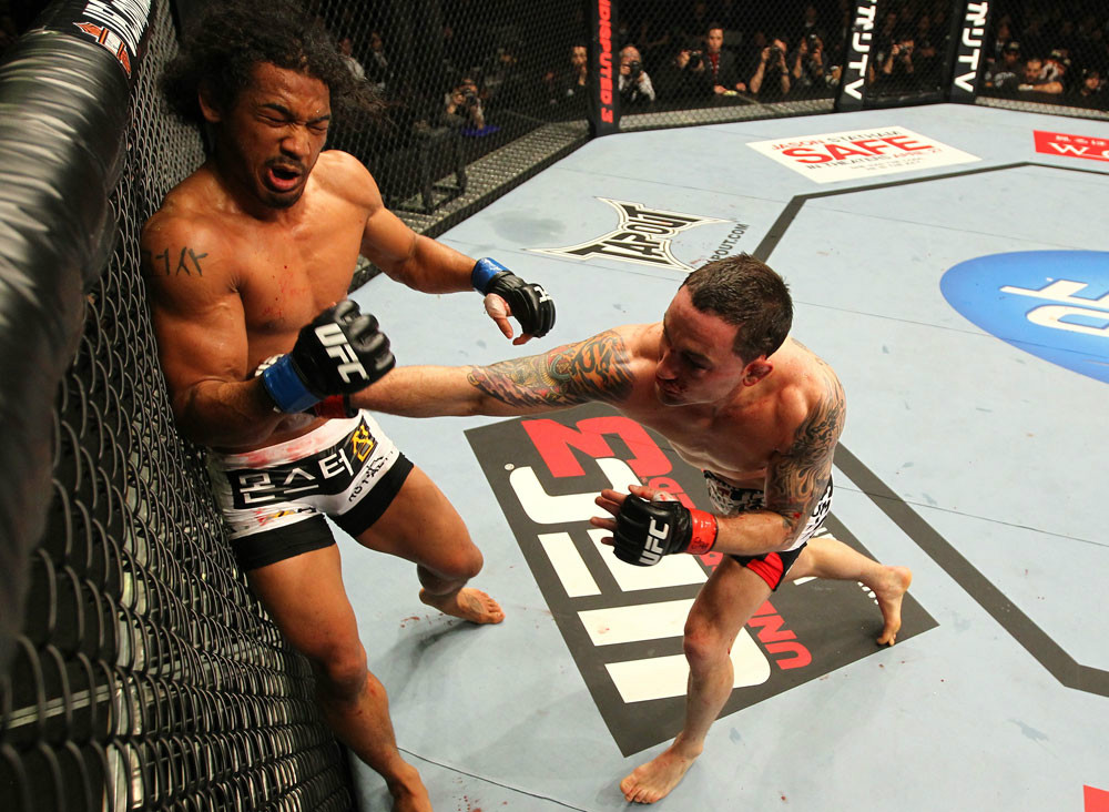 ufc144_12_edgar_vs_henderson_009.jpg