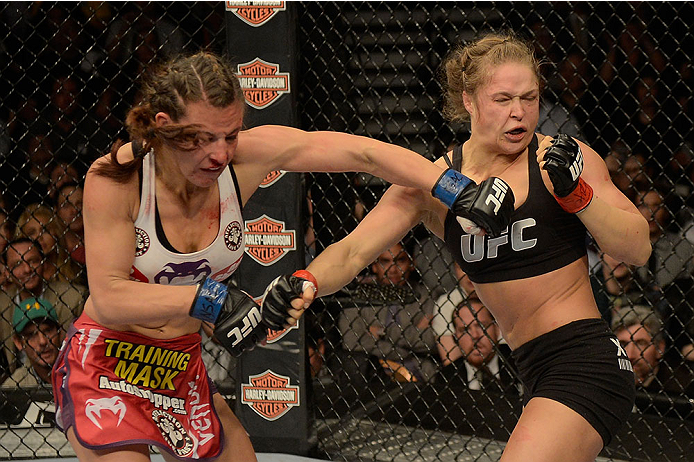 ufc168_10_rousey_vs_tate_040.jpg