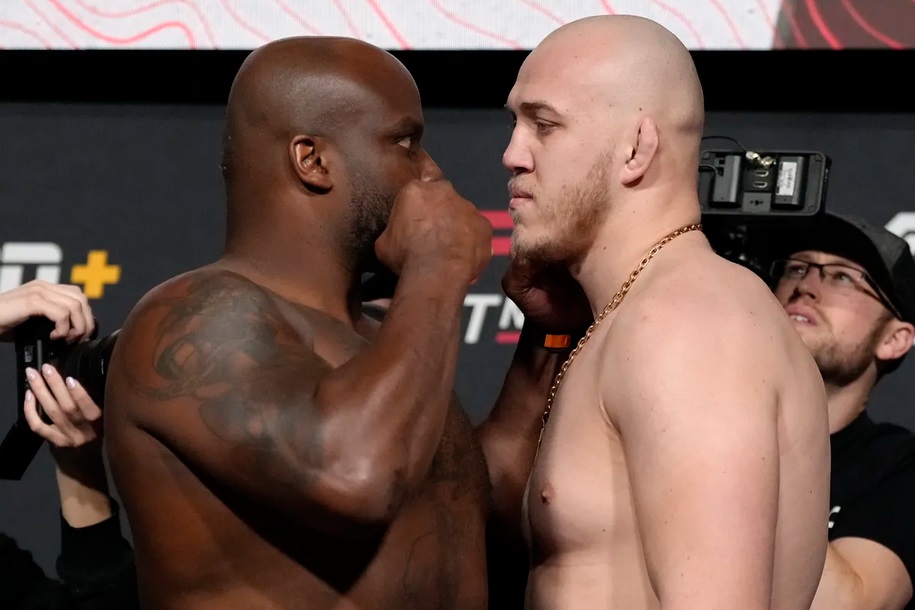 Derrick Lewis balls was hot