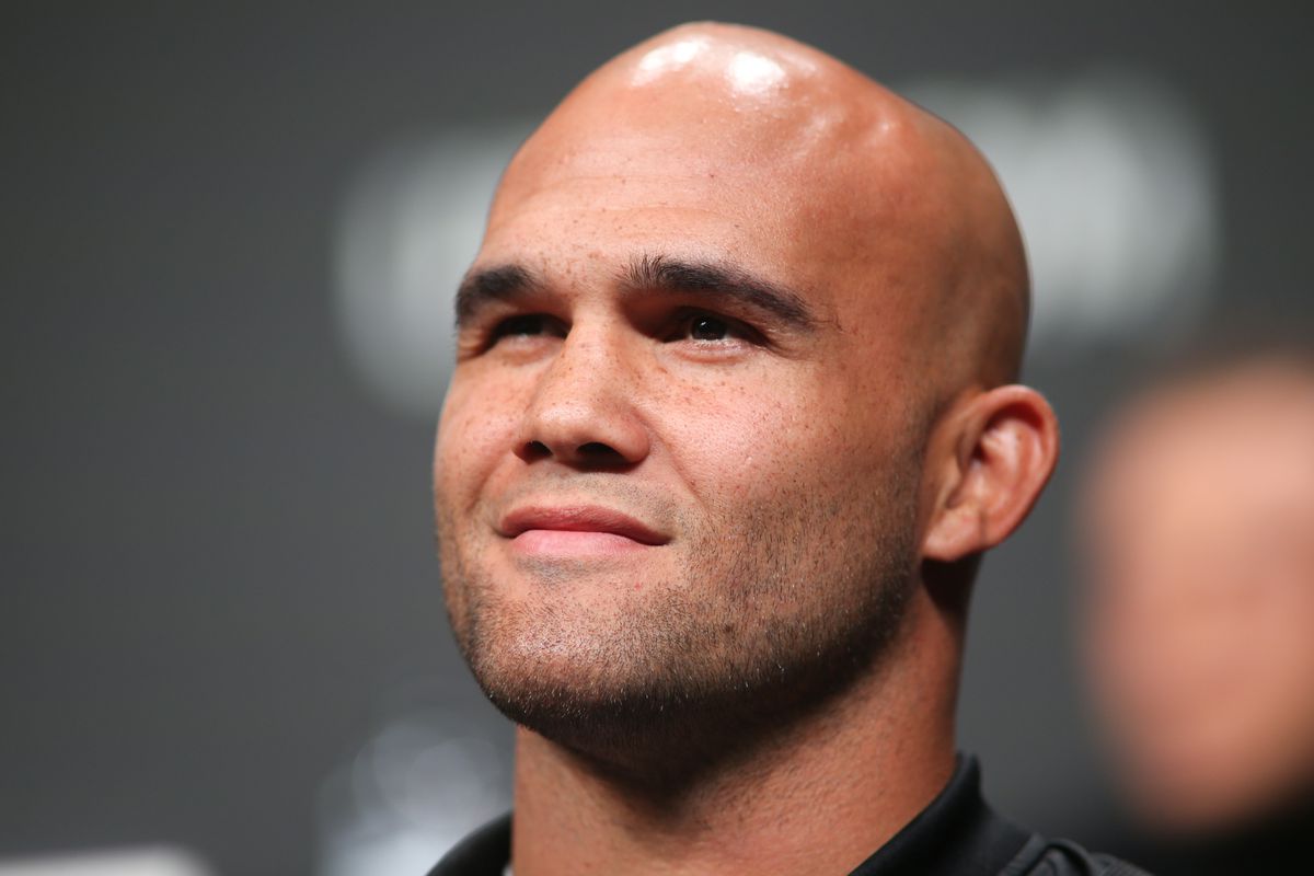 Robbie Lawler Magny