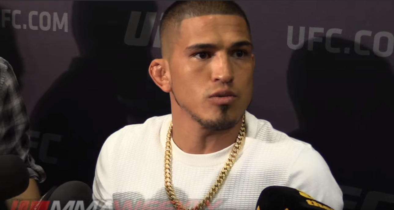 Энтони плейн журналист. Пэттис Энтони Загиф