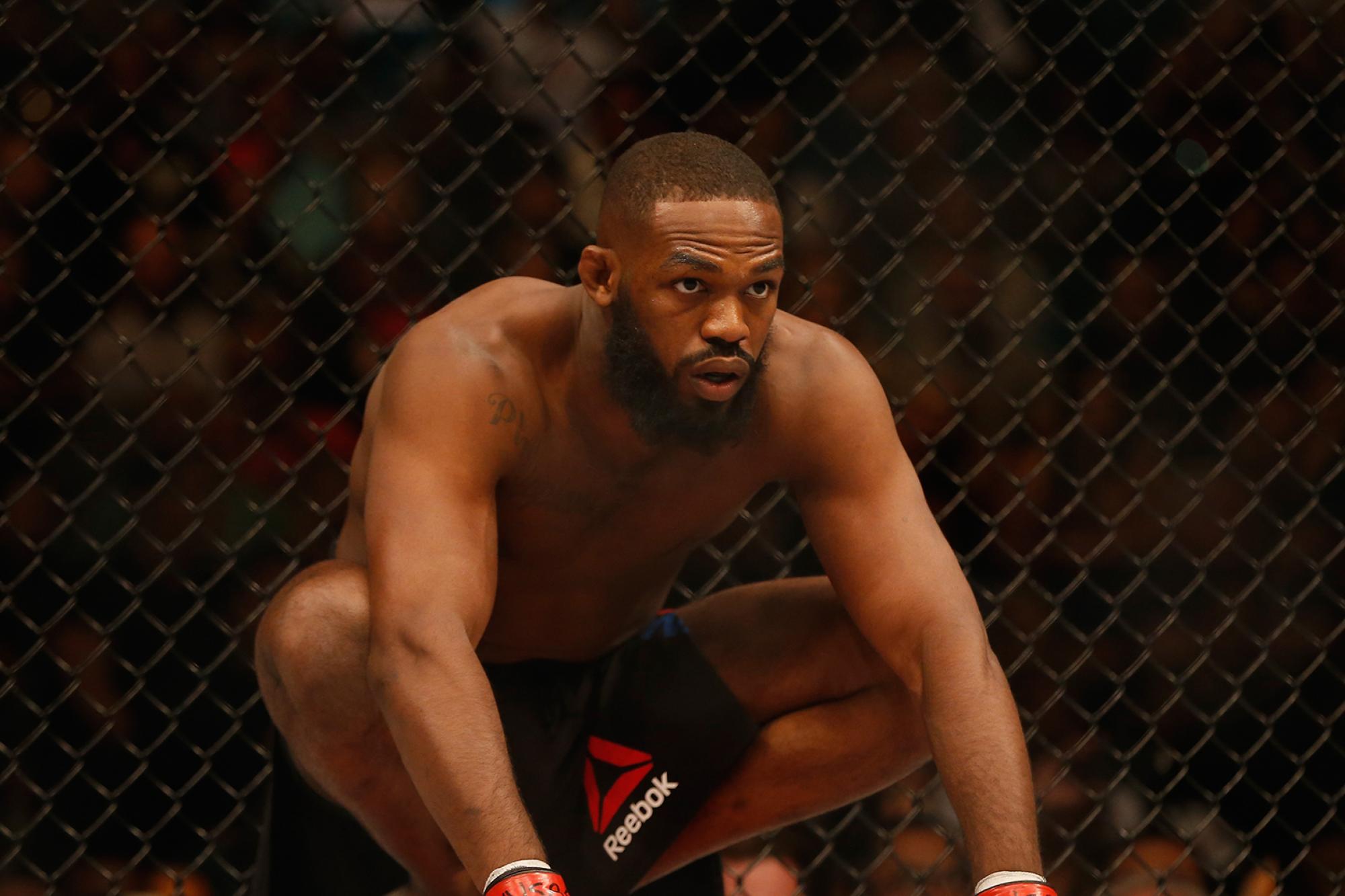 Jon Jones РѕР±РѕРё