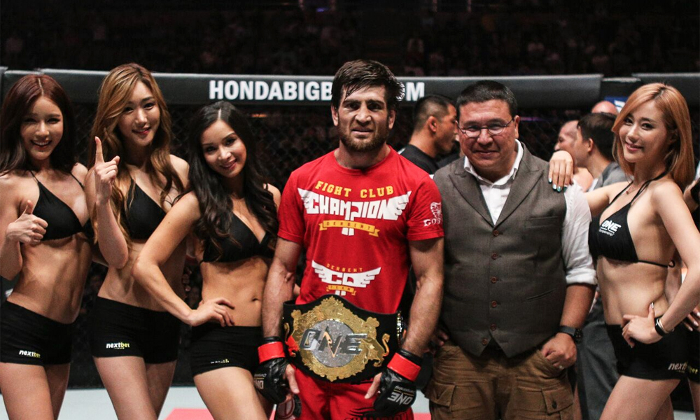 Бой гафурова. Девушки бойцы с Дагестана. One FC девушки бойцы. One FC 05.02.2021.