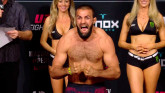 UFC Баку: Тахир Абдуллаев досрочно победил Джефферсона Насименто