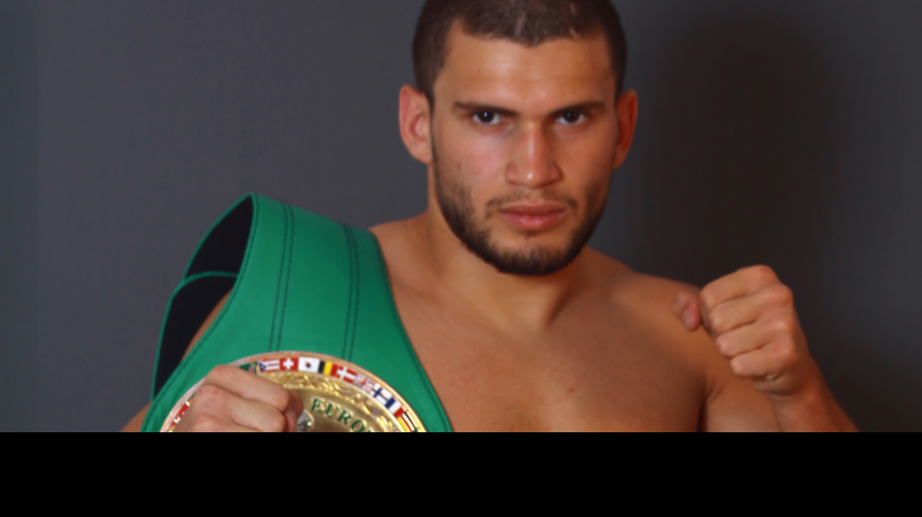 Легендарный боец муай-тай Хаял Джаниев дал интервью перед дебютом в профессиональном боксе