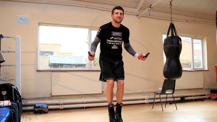 Карл Фроч и Рой Джонс могут провести показательный бой