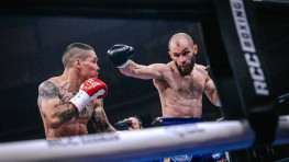 Эльнур Самедов брутально нокаутировал Джона Гутьерреса