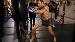 Спарринг-партнер: Макгрегор стремится нокаутировать Малиньяджи