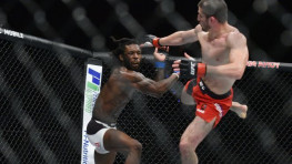 Видео боя Рустама Хабилова и Десмонда Грина