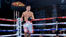 Александр Гвоздик и Эгис Каваляускас проведут поединки 20 сентября