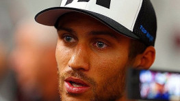 Василий Ломаченко: Пусть Мейвезер и Макгрегор дерутся в перчатках UFC