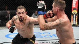 Реакция бойцов в твиттере на бой Уиттакер-Тилл