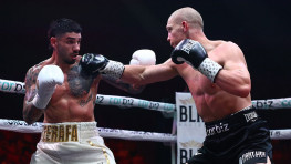 Виталий Петряков прокомментировал скандальную остановку боя Цзю — Зерафа