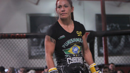 Кристиана Джустино: Раузи дерется только с теми, кого она точно знает, что может победить