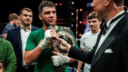 Умар Саламов нокаутировал Дмитрия Иванова