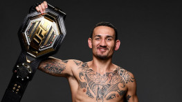 Макс Холлоуэй назван лучшим бойцом UFC в январе