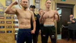 Виталий Петряков и Акжол Сулайманбек Уулу сделали вес