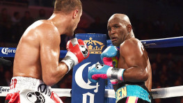 Де Ла Хойя: Неважно, сколько Хопкинсу лет, Ковалев идеально провел бой