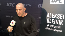 Олейник о сопернике: Многие ребята рассчитывают на дурь, но он старается задействовать свой бойцовский интеллект