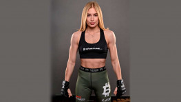 Александра Савичева подписала контракт с PFL
