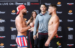 Непобежденный Амосов досрочно победил Рикелса на Bellator 225