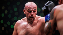 Ал Сиеста высказался о предстоящем поединке Сергея Кузьмина с Мурадом Халидовым