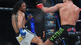 Бен Хендерсон: В Bellator я дрался с разрывом связок колена