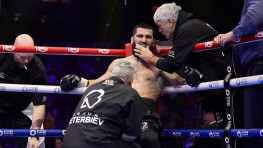 Тренер Бетербиева: Меня больше беспокоит отсутствие боев, а не рейтинги