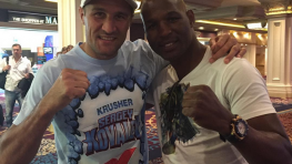 Кадр дня: Сергей Ковалев и Бернард Хопкинс