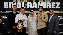 Дмитрий Бивол и Хильберто Рамирес на пресс-конференции в Абу-Даби